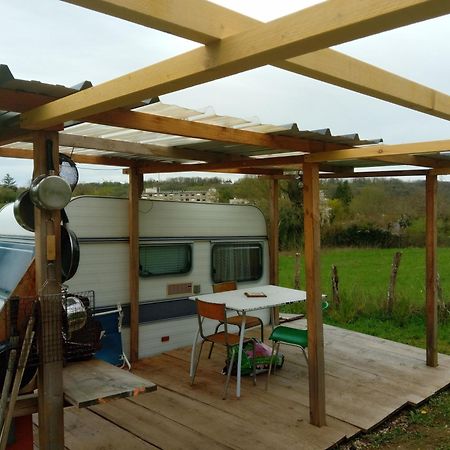 Campingfiz Varzy المظهر الخارجي الصورة